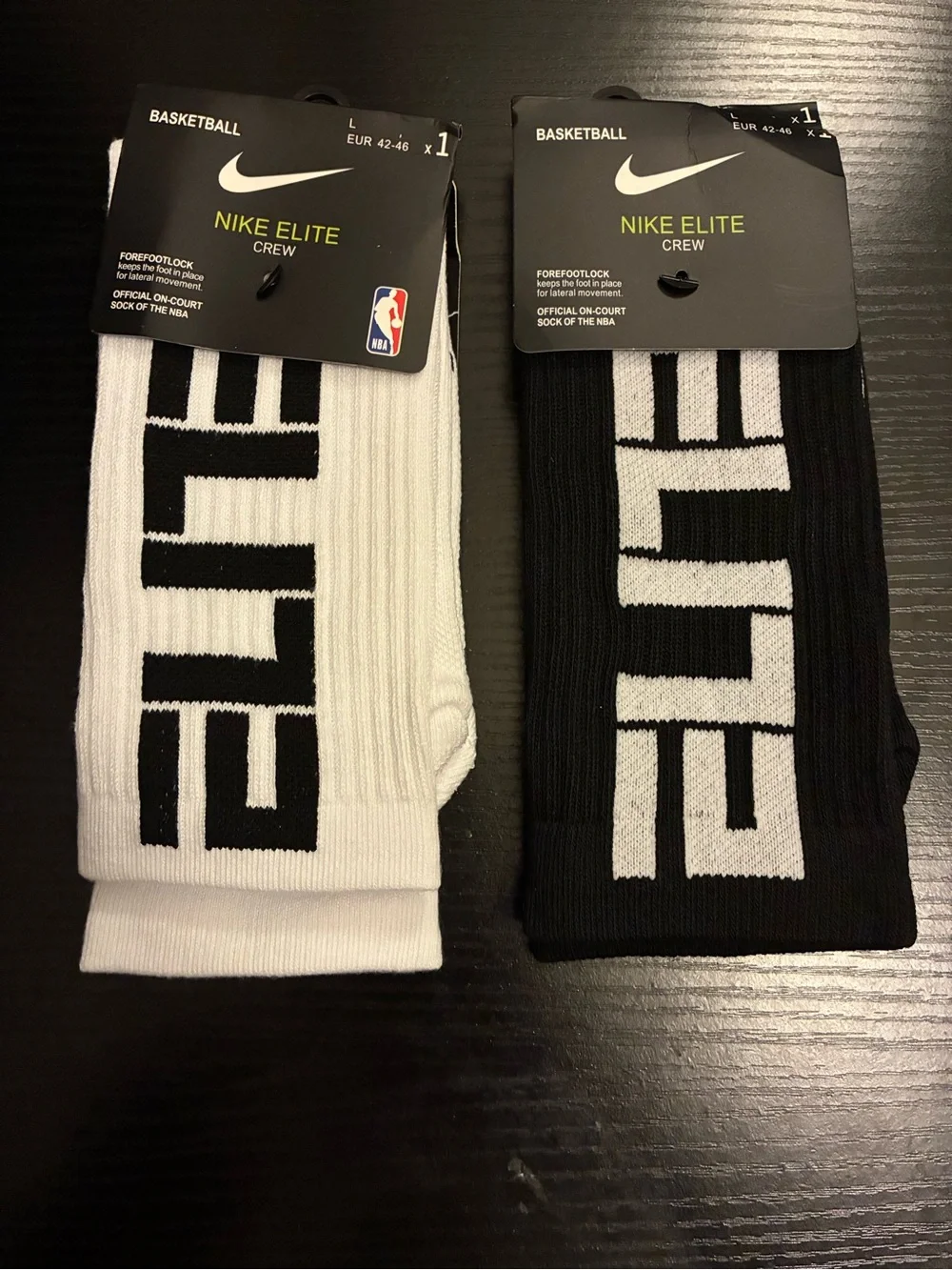 Nike Elite Crew Socks - Black & White Duo
